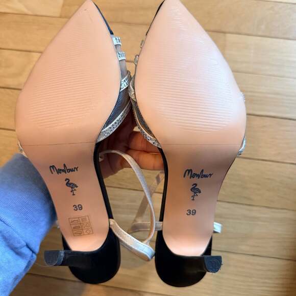 Menbur 1967 Rhinestone Embellished T-Strap Pointed Toe Pumps - Picture 6 of 6